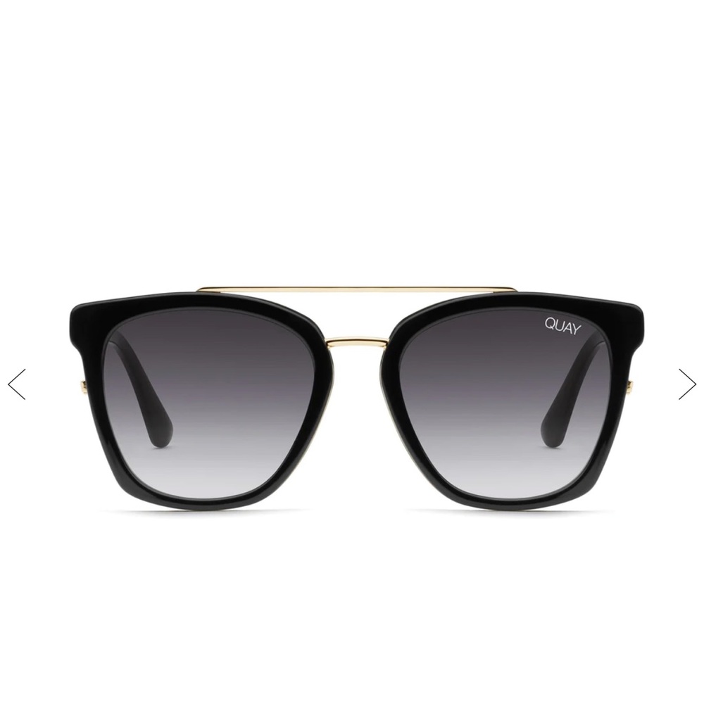 NWOT Quay Sunglasses Sweet Dreams Standard in Black and Smoke